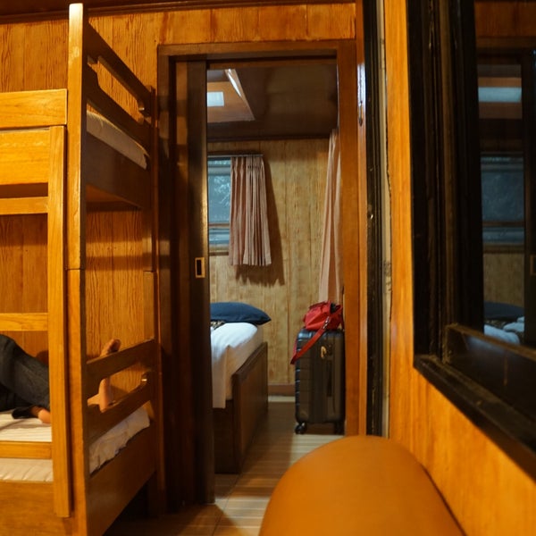 caravan taman safari indonesia - Julian North