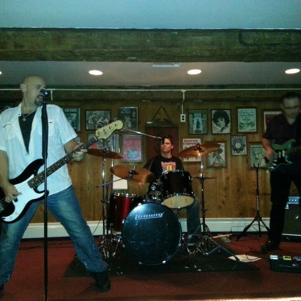 Shortway S Barn Bar