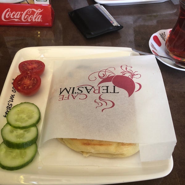 9/3/2018にEmre BurçinがTeras&#39;ım Cafeで撮った写真