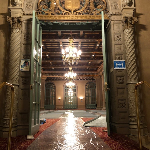 The Emerald Room Biltmore Financial District 47 visitantes