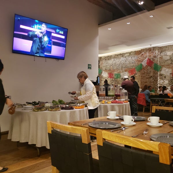 Das Foto wurde bei Restaurante 5M von Jose Luis M. am 9/29/2019 aufgenommen