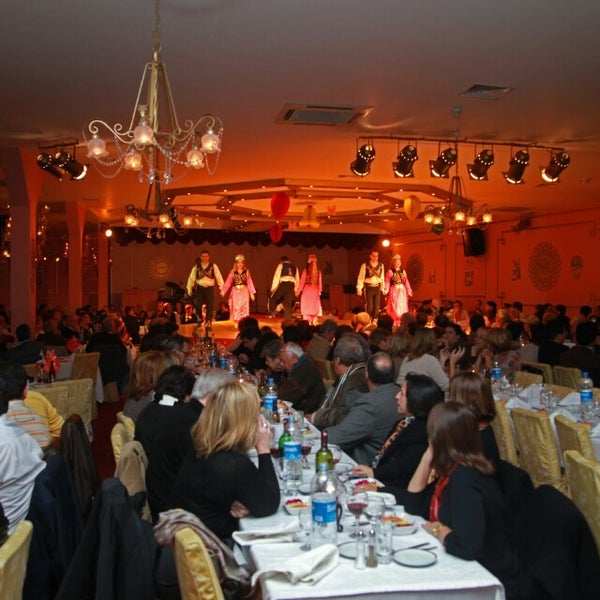 6/25/2014에 Mehmet S.님이 Gar Musichall | TURKISH DINNER SHOW에서 찍은 사진