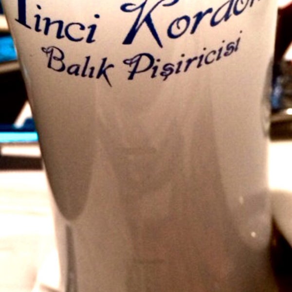 1/29/2015にÖzsoyがBirinci Kordon Balık Restaurantで撮った写真