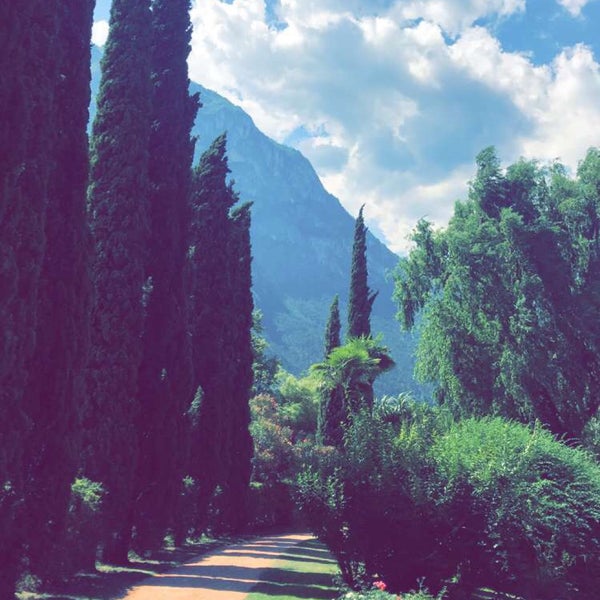 6/30/2018 tarihinde YOUSEF | يُ S.ziyaretçi tarafından Du Lac et Du Parc Grand Resort'de çekilen fotoğraf