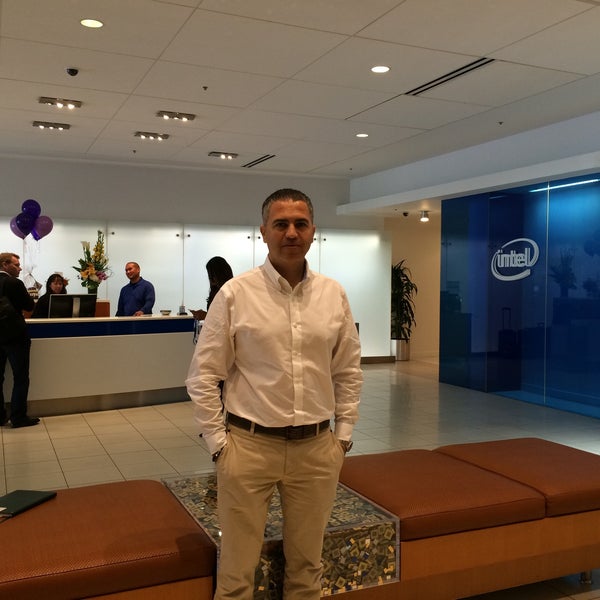Intel studio. Intel studio
