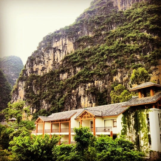 Photo taken at Yangshuo Mountain Retreat by Paul on 3/23/2013