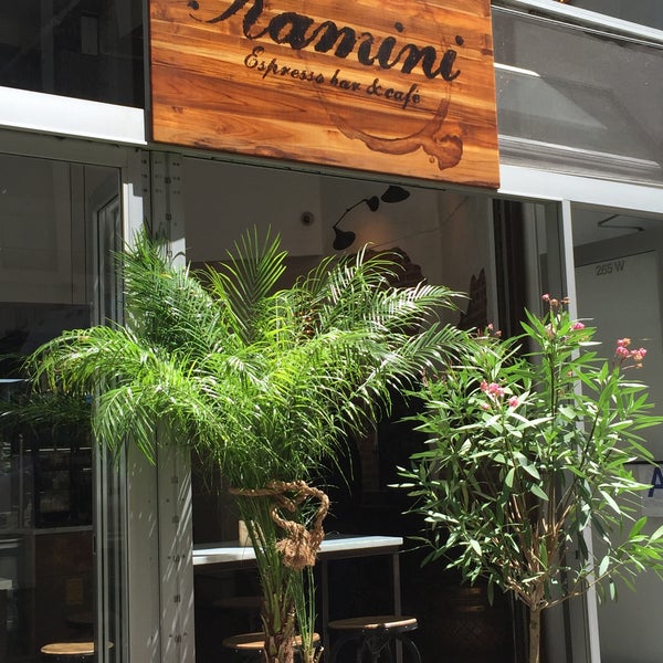 Photo taken at Ramini Espresso Bar by William on 5/19/2016