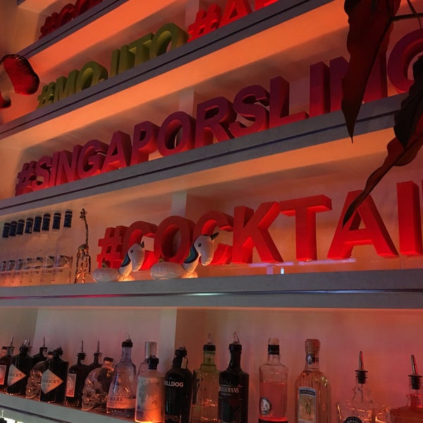 8/28/2017 tarihinde Adam P.ziyaretçi tarafından Plata Cocktail Bar Barcelona'de çekilen fotoğraf