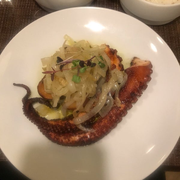 2/22/2019 tarihinde Jeeleighanne D.ziyaretçi tarafından Ipanema Restaurant'de çekilen fotoğraf