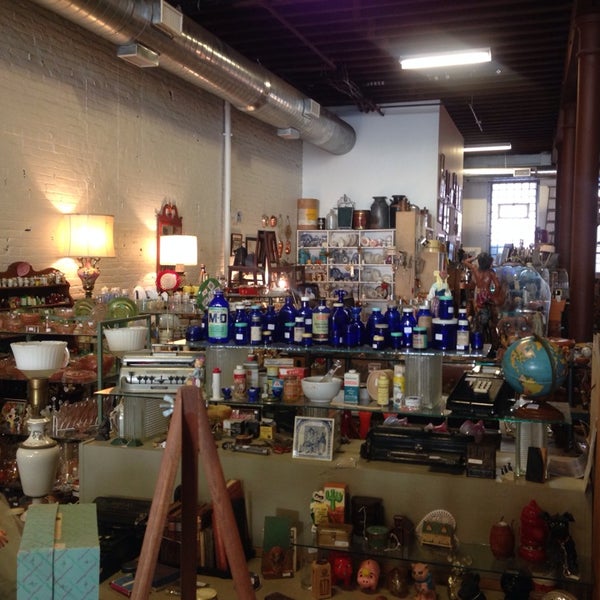 Second Chance Antiques & Collectibles Old Market 5 tips from 353