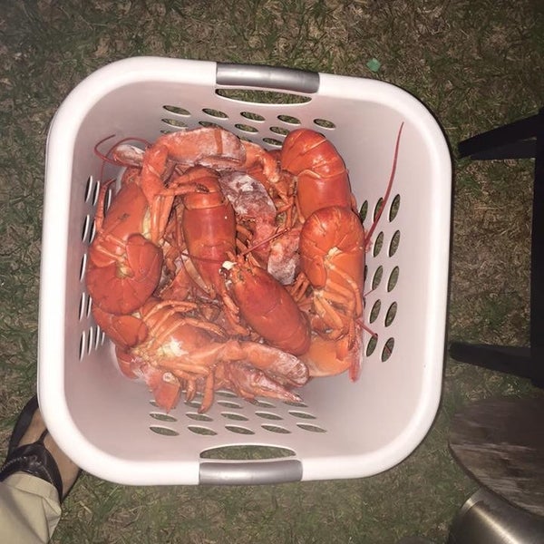 A few of our friends over in South Carolina enjoying a lobster dinner party!! Thanks for the photos guys! :) #LobsterDinner #SatisfiedCus...