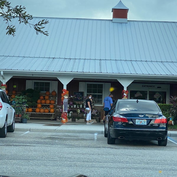 Bedner's Farm Fresh Market 29 tips