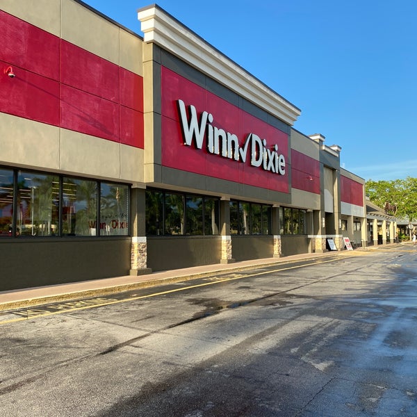 WinnDixie Grocery Store in Boca Raton
