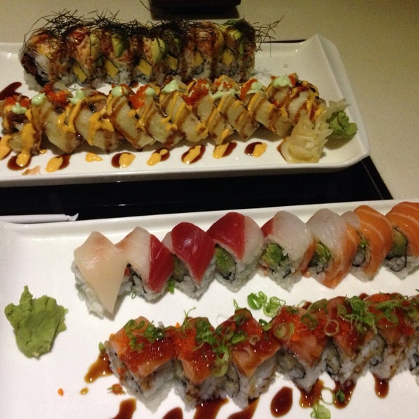 Foto tirada no(a) Fusion Fire Asian Fondue &amp; Sushi Bar por Marcus H. em 10/27/2013