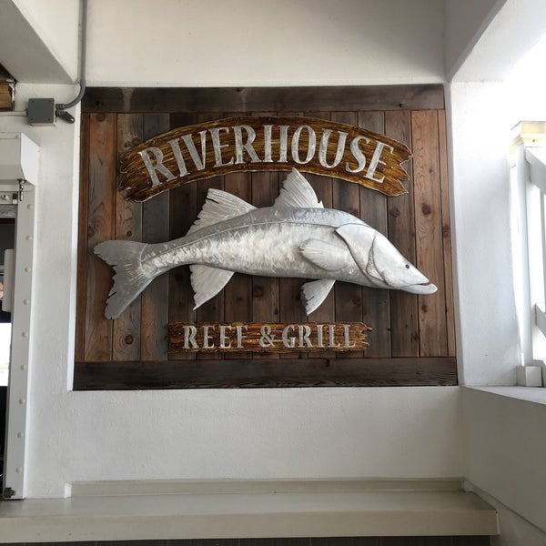 5/21/2017にChip B.がRiverhouse Waterfront - Reef &amp; Grillで撮った写真