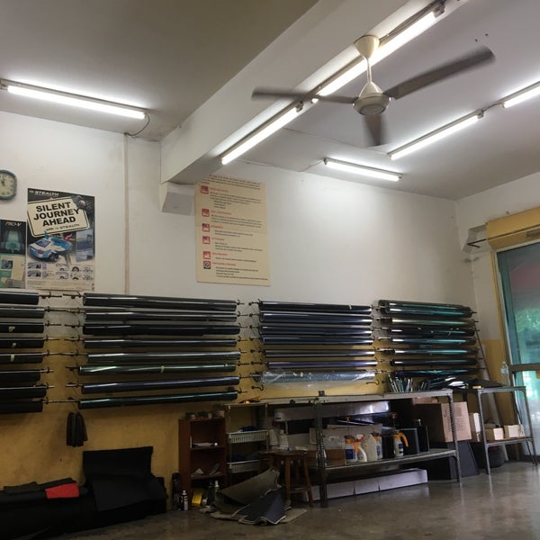 Racing Z Car Point Sdn Bhd Automotive Repair Shop in Seri Kembangan