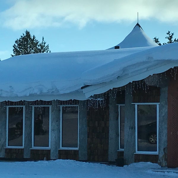 Photo taken at Kakslauttanen Arctic Resort by Maritta V. on 3/22/2018
