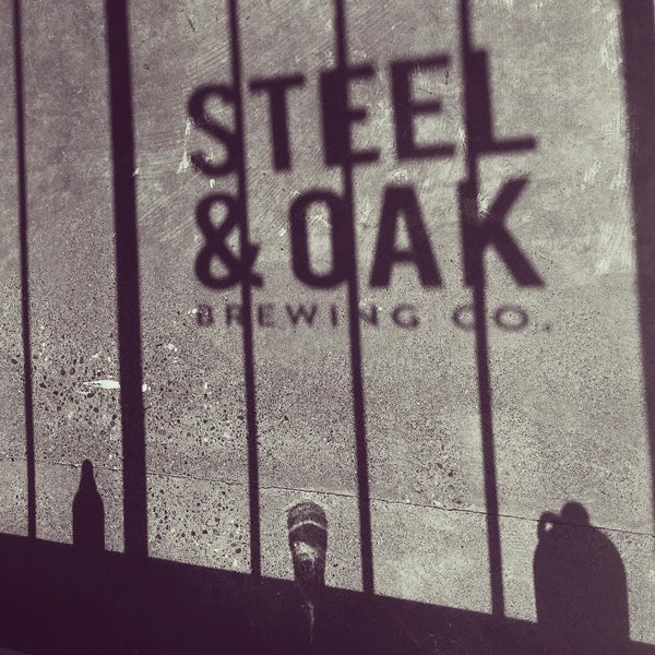 Das Foto wurde bei Steel &amp; Oak Brewing Co. von Jorden F. am 7/19/2015 aufgenommen