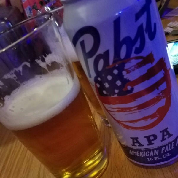 Photo taken at J&amp;B&#39;s Blue Ribbon Bar and Grill by Scott F. on 5/19/2018
