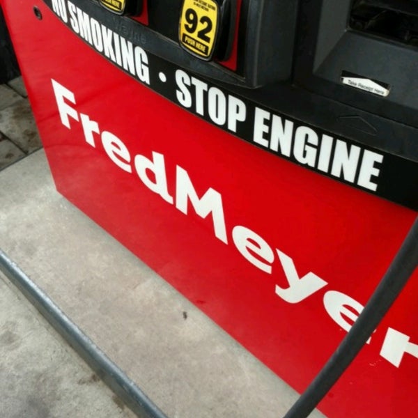 photos at fred meyer gas station 129 visitors foursquare