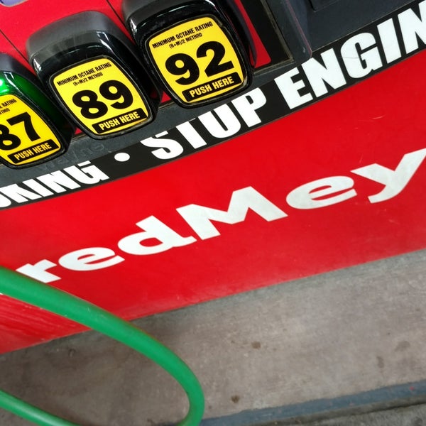 photos at fred meyer gas station 129 visitors foursquare