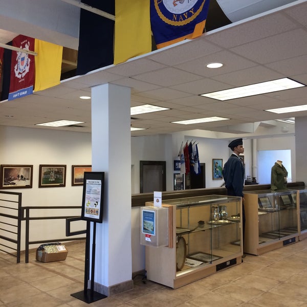 Foto tirada no(a) Buffalo Soldiers National Museum por Merih Y. em 10/3/2015