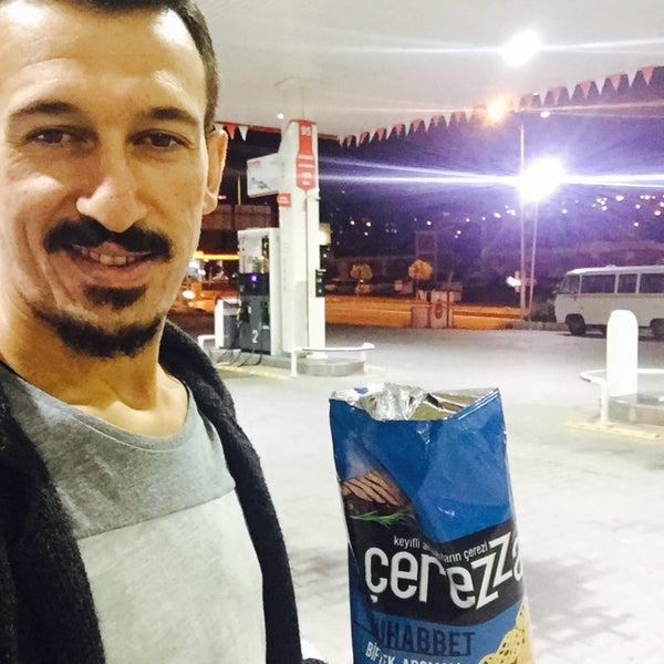 Das Foto wurde bei Aytemiz Yılmaz Petrol von ERKAN TAŞKIN am 9/10/2017 aufgenommen