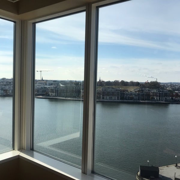 Photo taken at Baltimore Marriott Waterfront by Cindy C. on 11/29/2018