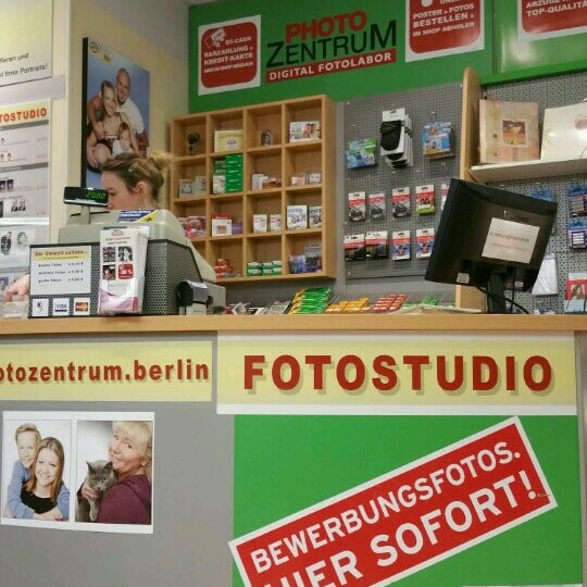 Foto Zentrum Photography Studio In Alt Tempelhof