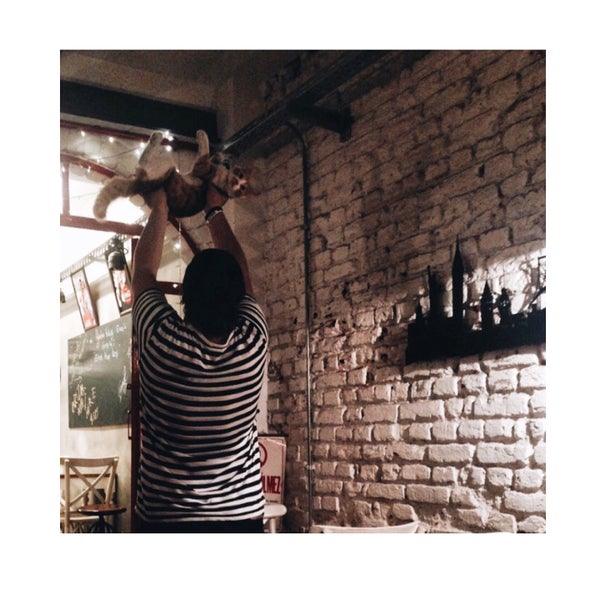 8/15/2015 tarihinde Batu Ö.ziyaretçi tarafından NY-IST Cafe'de çekilen fotoğraf