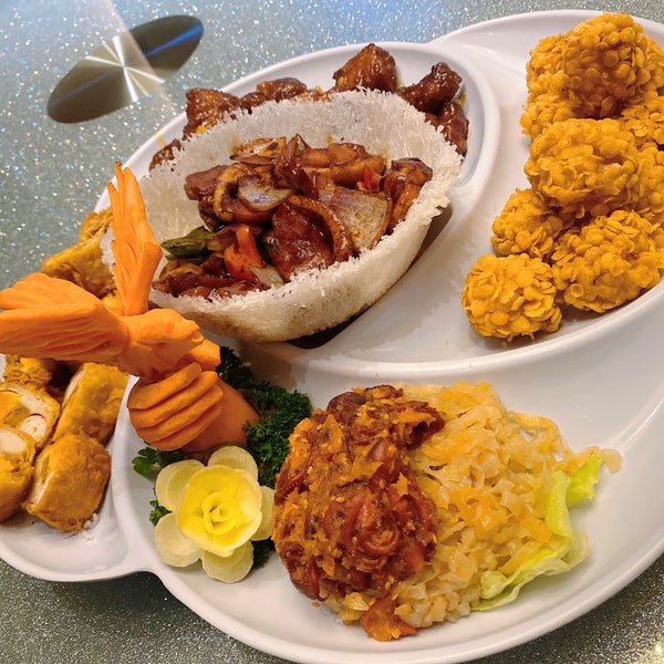 OUG Jade Restaurant Seputih Lot 9544, 2nd Floor, Market Place Building