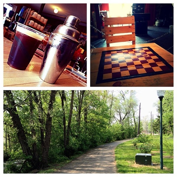 Photo taken at Happy Creek Coffee Company by Mallory R. on 5/9/2014