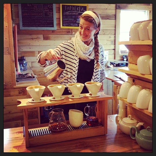 3/24/2014 tarihinde Mallory R.ziyaretçi tarafından Happy Creek Coffee Company'de çekilen fotoğraf