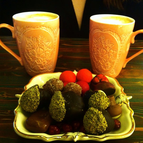 11/20/2015にSY *.がRumeli Çikolatacısıで撮った写真