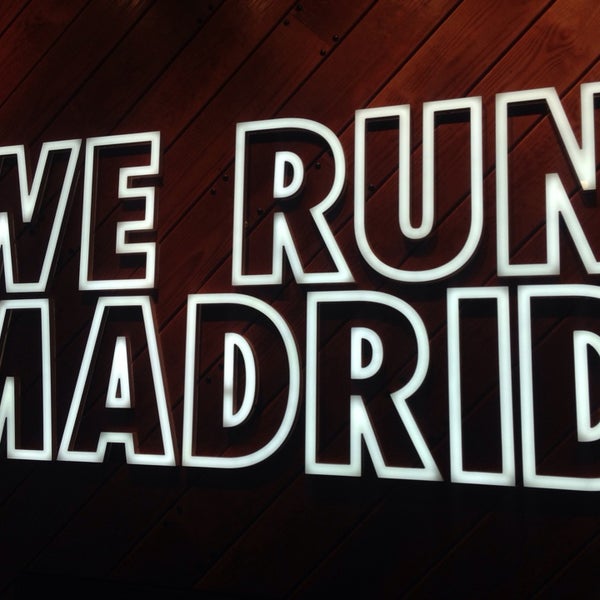 Garganta Leonardoda Soplar Nike Store Serrano - Tienda de artículos deportivos en Madrid