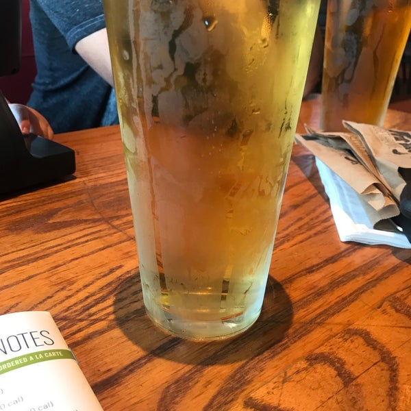 Photo taken at Chili&#39;s Grill &amp; Bar by Ruben T. on 10/15/2019