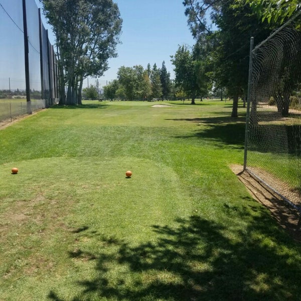 Das Foto wurde bei Arcadia Golf Course von Ruben T. am 7/18/2016 aufgenommen