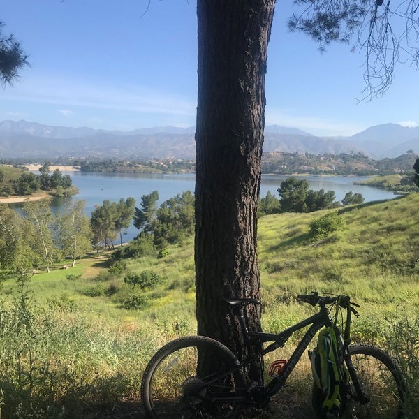 Photos at Puddingstone Lake 4 tips from 493 visitors