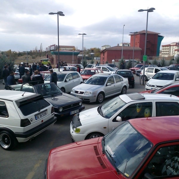 11/13/2016 tarihinde Burhan U.ziyaretçi tarafından Park Vera'de çekilen fotoğraf