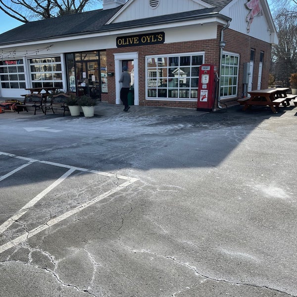Olive Oyl's Essex, CT