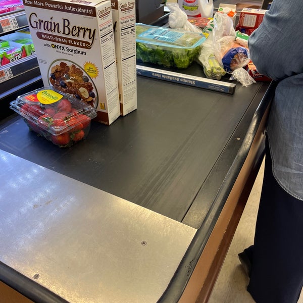 Big Y World Class Market 13 tips