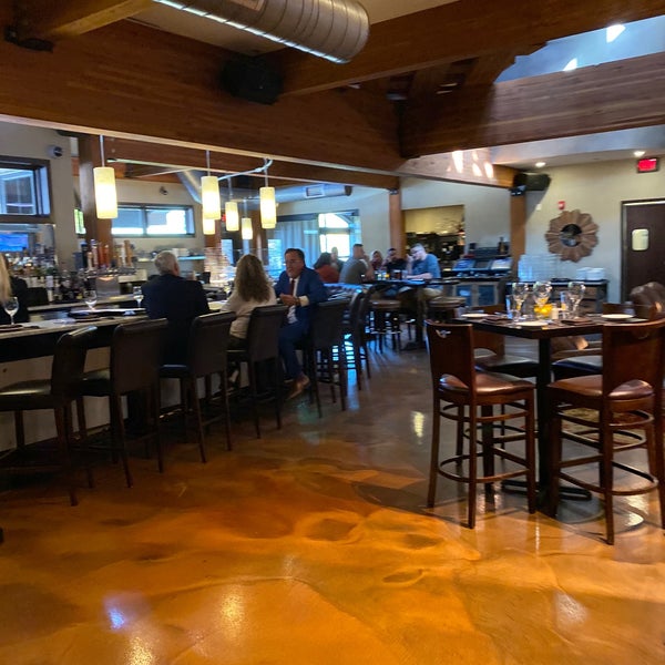 Foto scattata a Rails Steakhouse da George J. il 10/24/2019