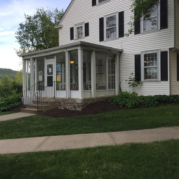 J. Foster Ice Cream Ice Cream Parlor in Simsbury Center Historic District