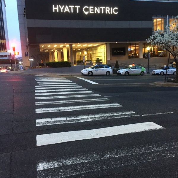 Photo taken at Hyatt Centric Arlington by George J. on 3/9/2017