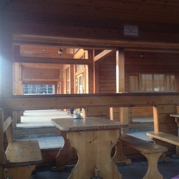 Деревяшка архангельская ул 70а череповец россия. Кафе деревяшка череповец. Ресторан деревяшка зеленоград. Ресторан деревяшка. Кафе деревяшка.