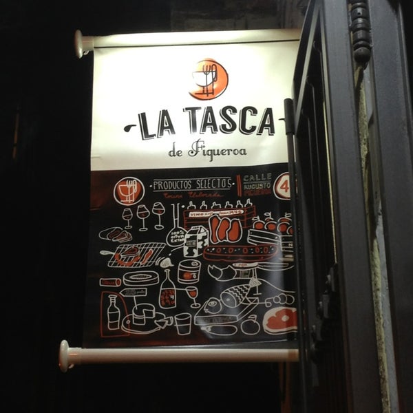 รูปภาพถ่ายที่ La Tasca de Figueroa โดย Manuel เมื่อ 3/31/2014