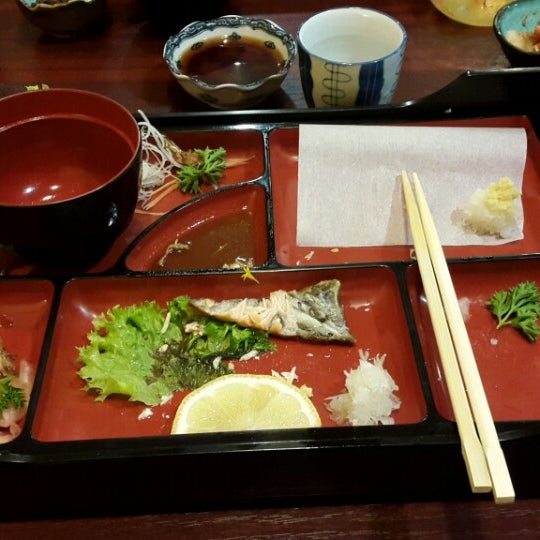 Foto tirada no(a) Sushi Sei por 서병찬 (. em 9/12/2014