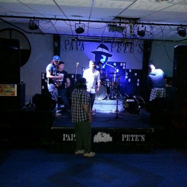 Papa Pete S Now Closed Music Venue In Vine