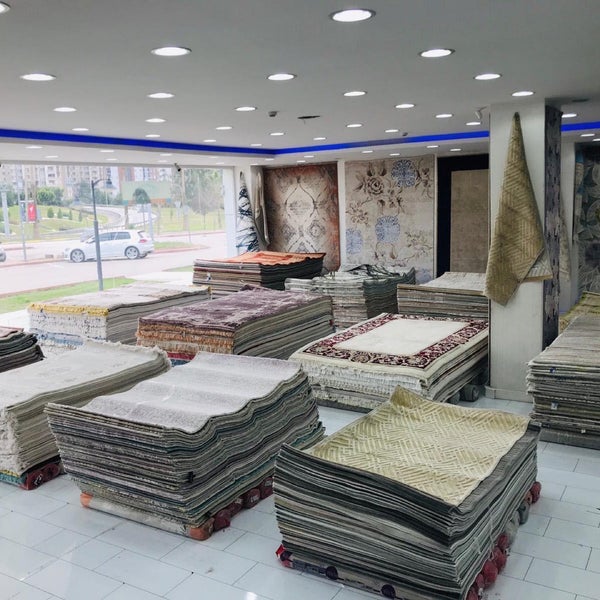 hali dunyasi outlet alanya antalya da fotograflar