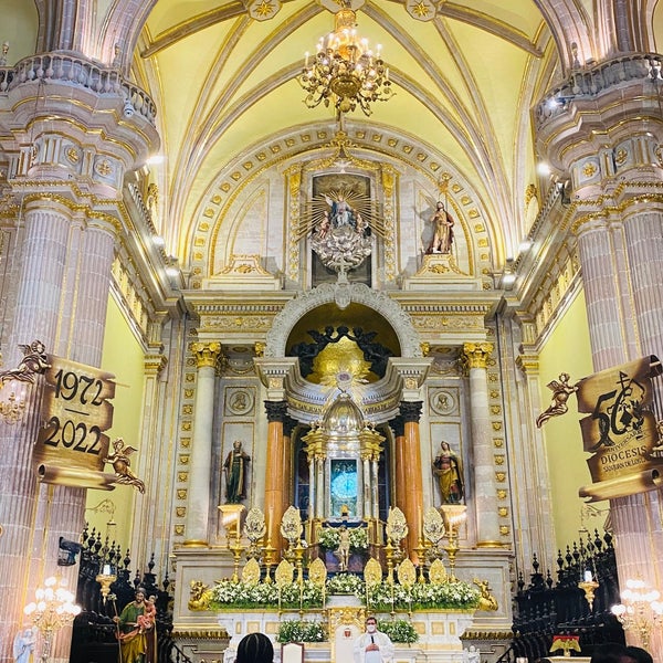Photo taken at Basílica de la Virgen de San Juan de los Lagos by Denisse R. on 11/10/2021